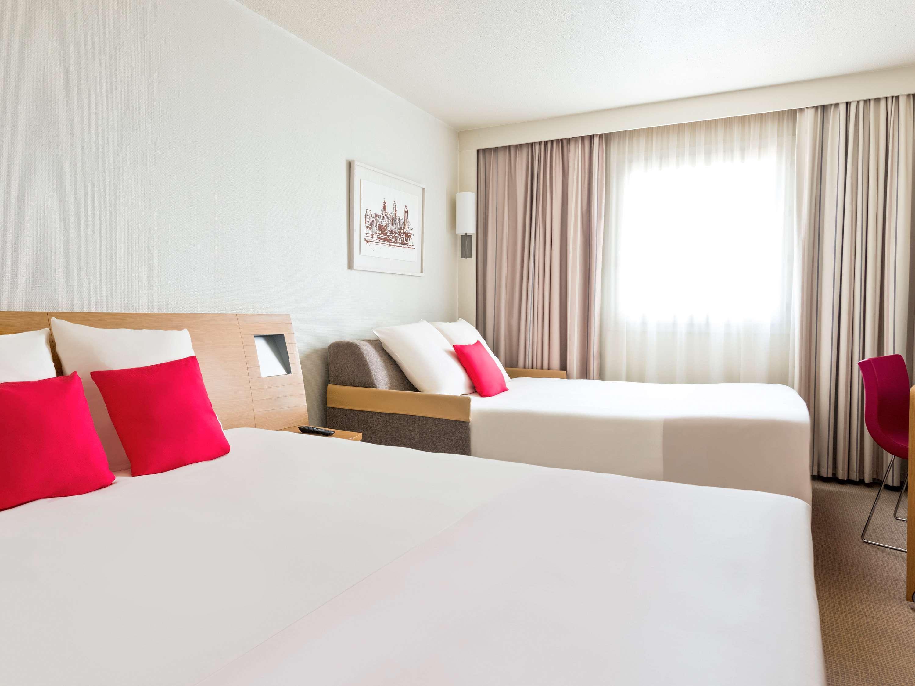 Novotel Atria Nimes Centre Exterior foto