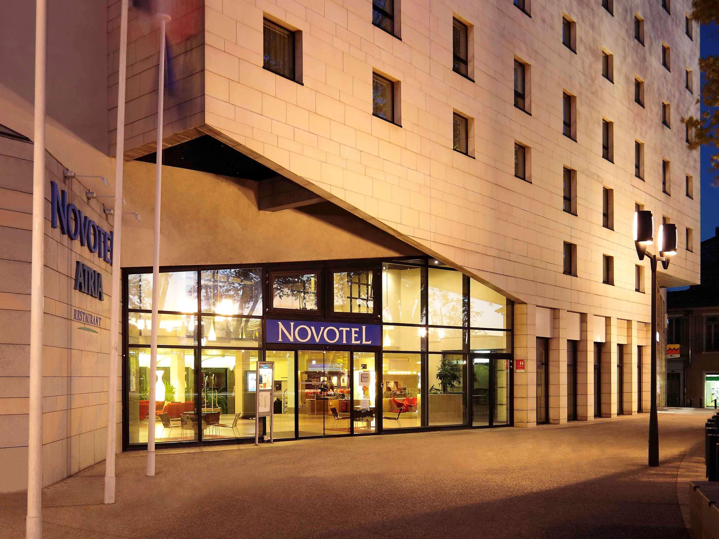 Novotel Atria Nimes Centre Exterior foto