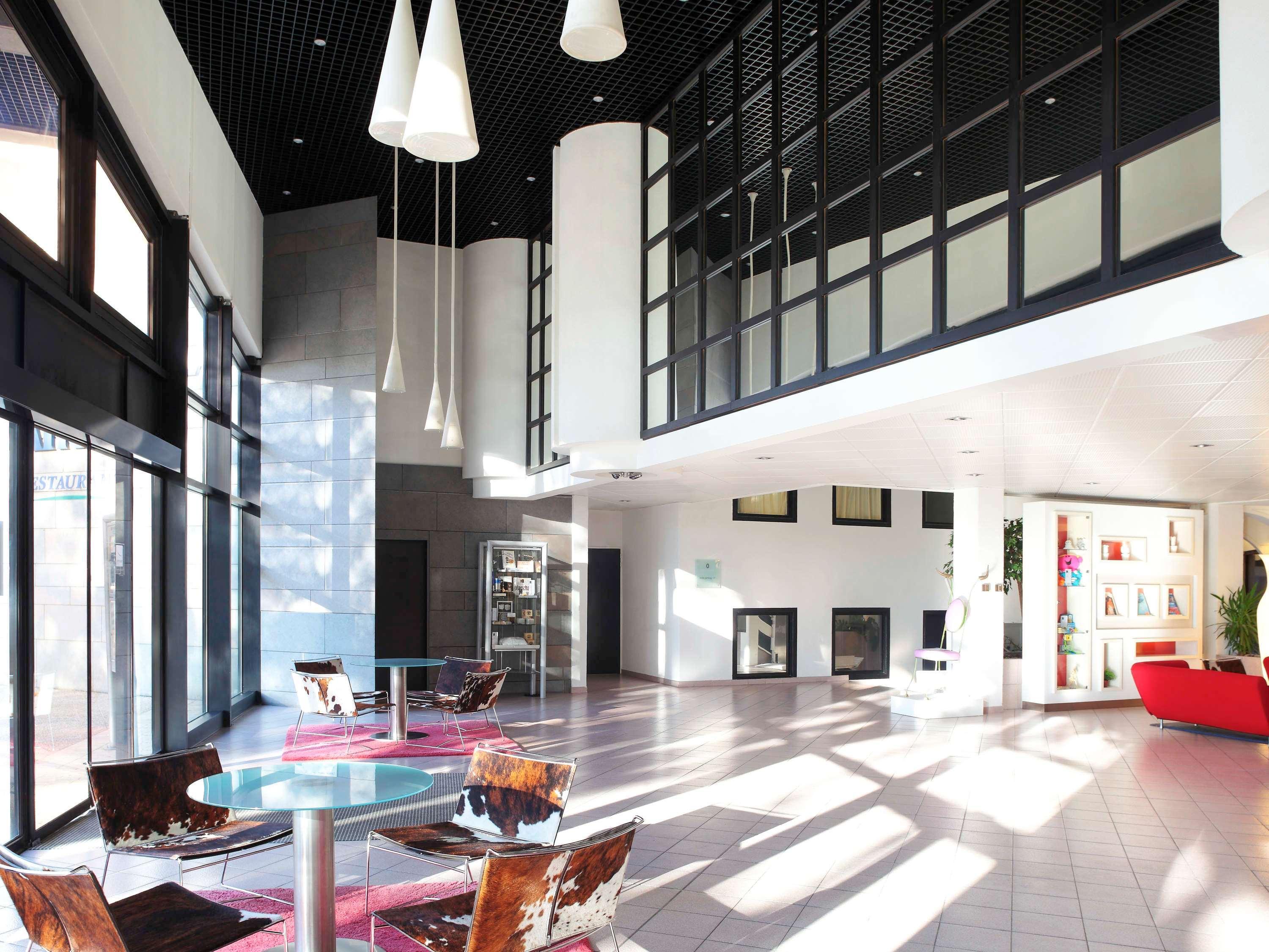 Novotel Atria Nimes Centre Exterior foto