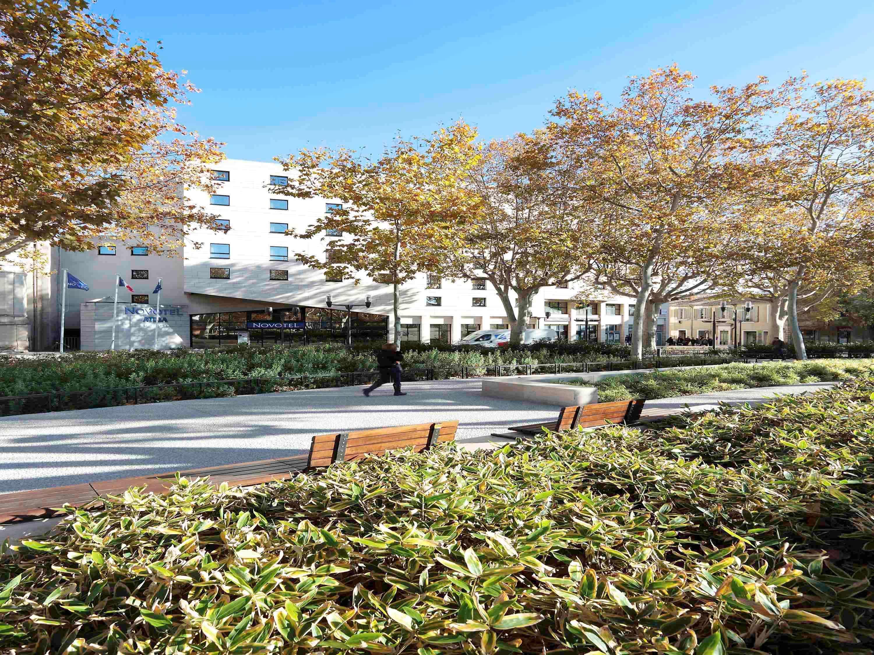 Novotel Atria Nimes Centre Exterior foto